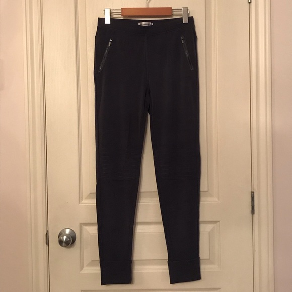 Brand new Abercrombie & Fitch military joggers - Picture 1 of 8